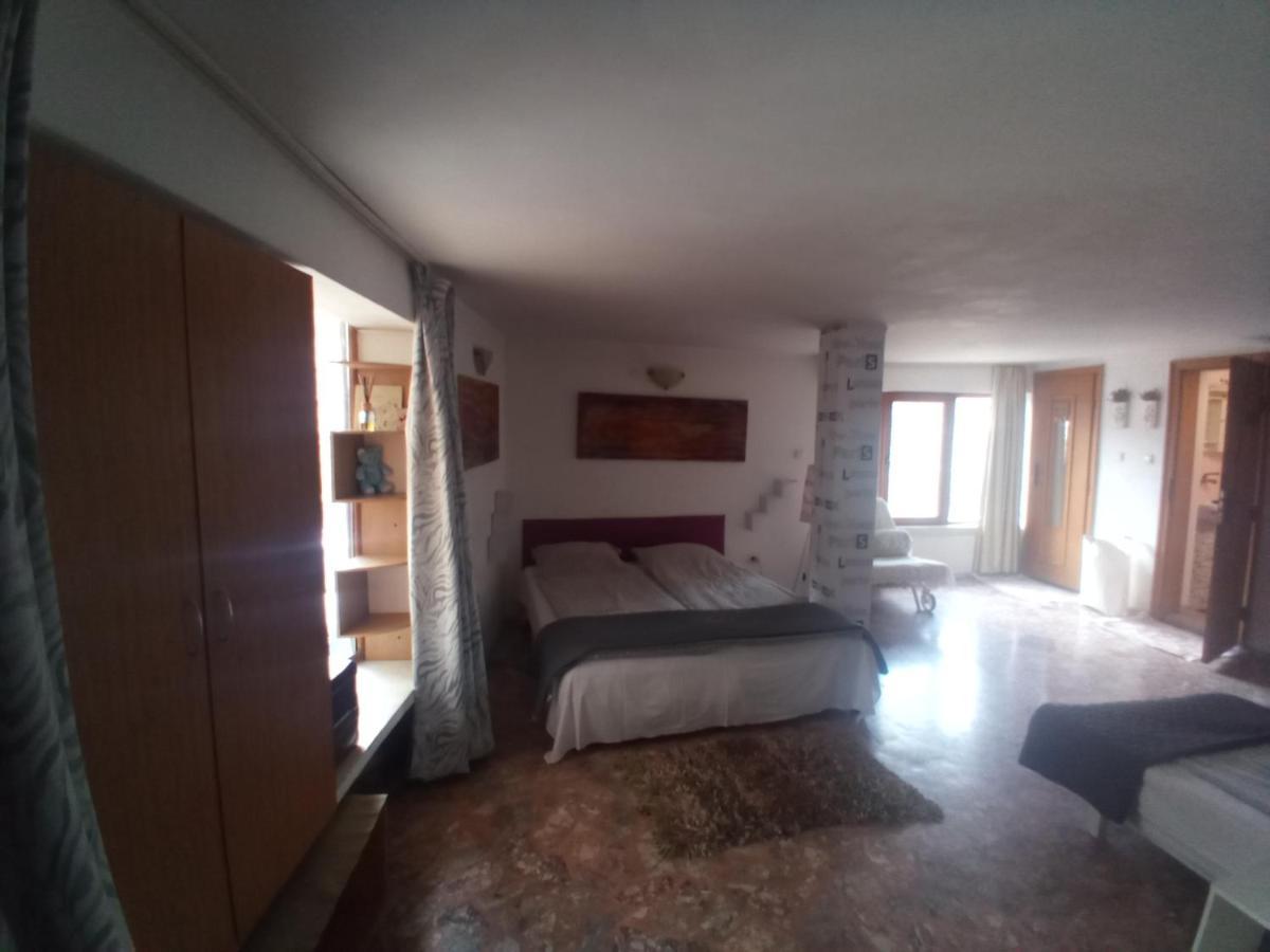 Стаи За Гости Алба Kazanlak Exterior photo